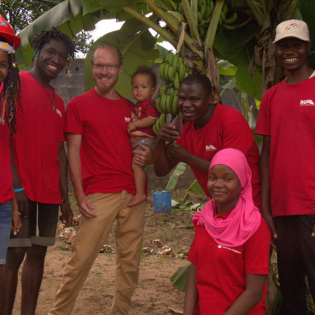 Portrait team in Mtwara, Tanzania