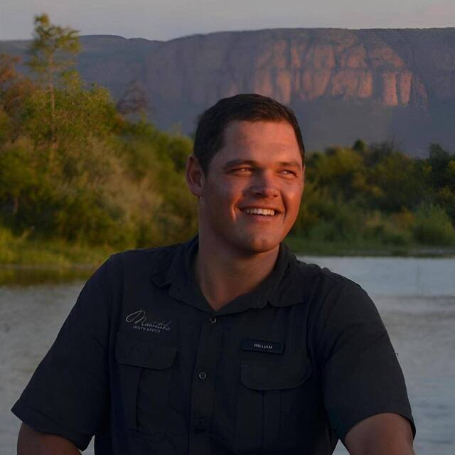 Portrait Team in Marakele